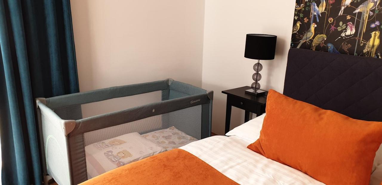 Grand Paradise Apartman Miskolc Dış mekan fotoğraf